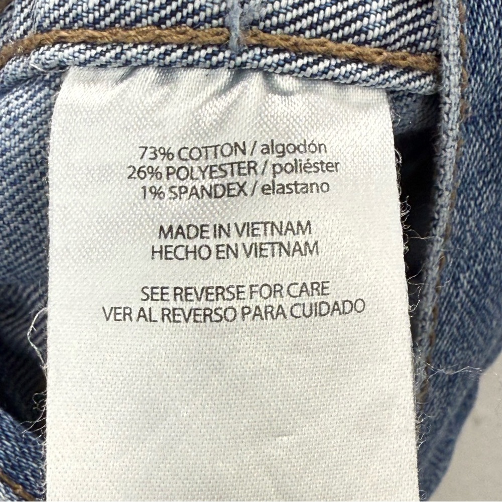 The Limited size Small Women’s Blue Distressed Denim Button Up Jean Jacket - Picture 6 of 8